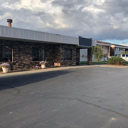 Oyo Hotel Glendive - Yellowstone River Екстериор снимка