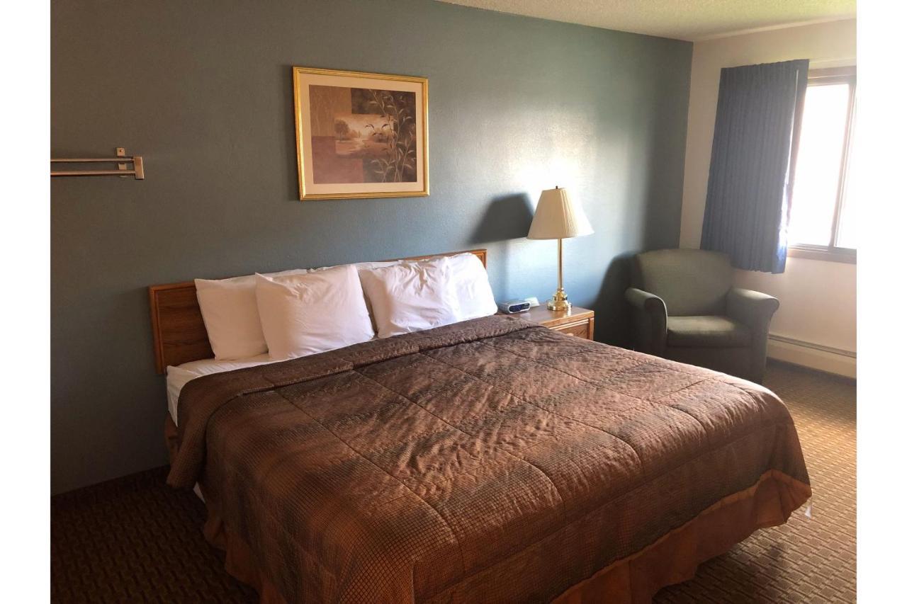 Oyo Hotel Glendive - Yellowstone River Екстериор снимка