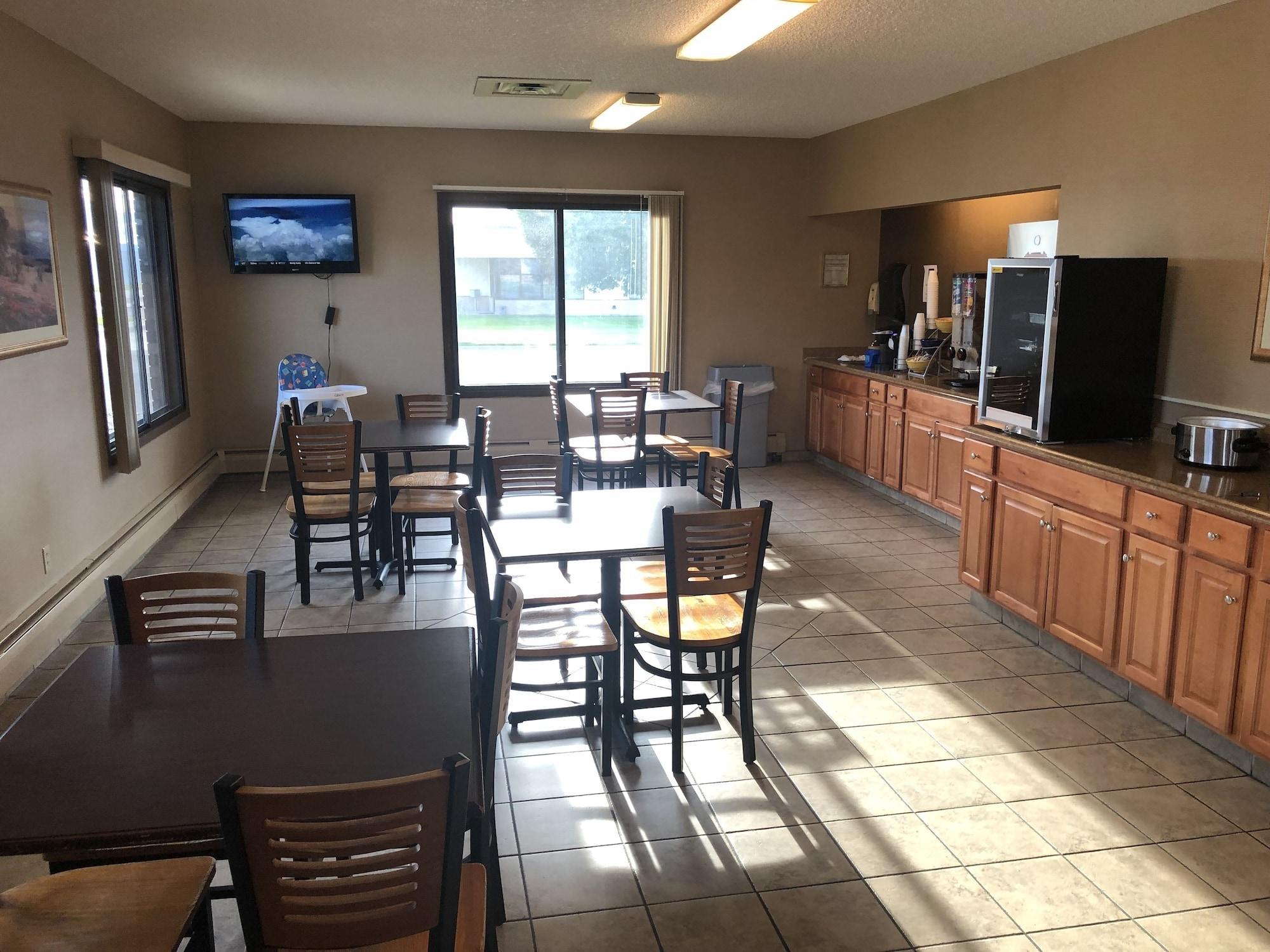 Oyo Hotel Glendive - Yellowstone River Екстериор снимка