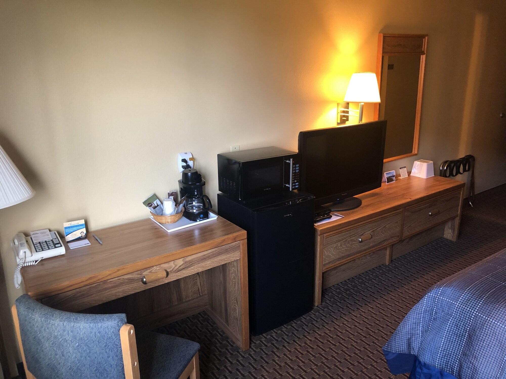 Oyo Hotel Glendive - Yellowstone River Екстериор снимка